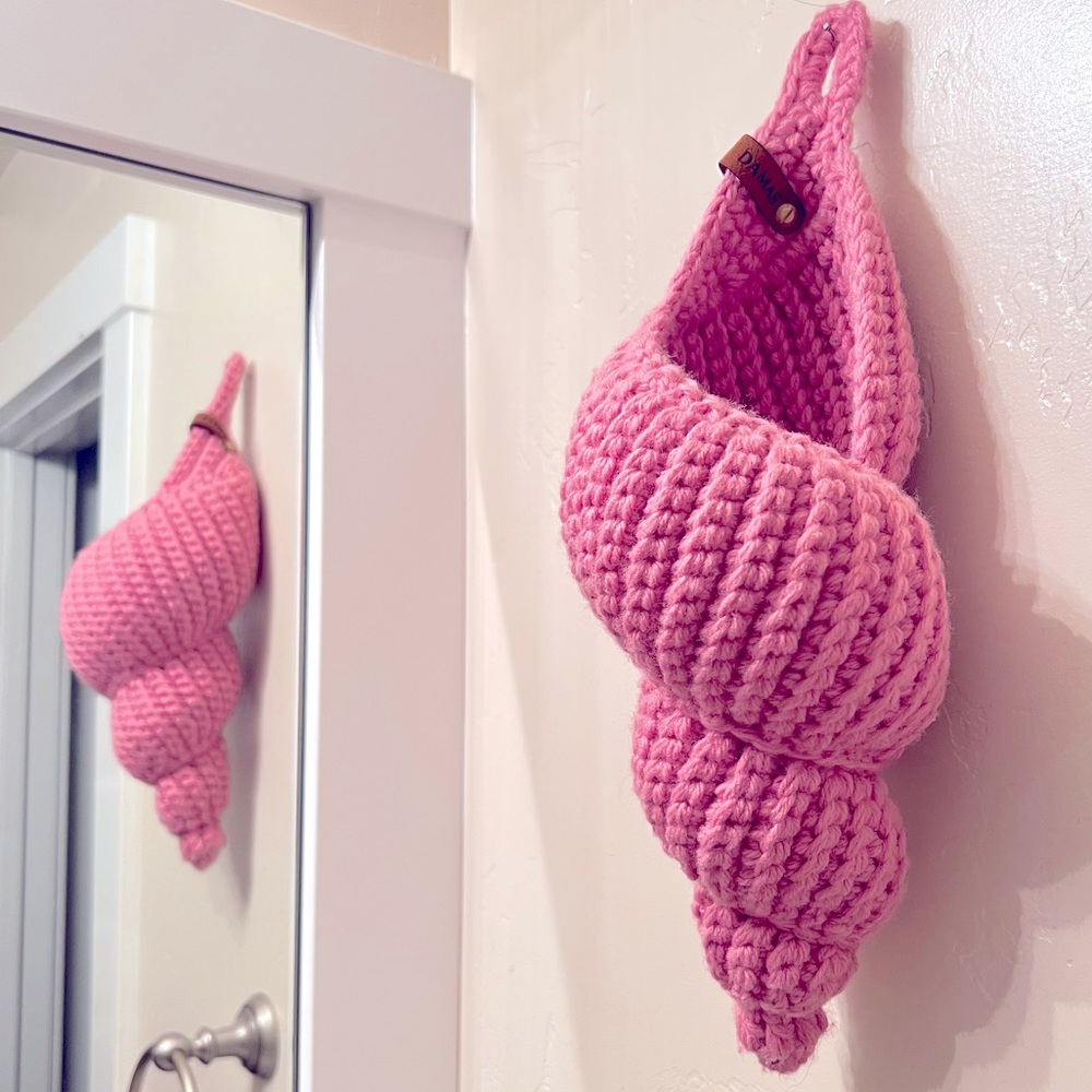 WALL DECOR | PLANT HOLDER | STORAGE | CROCHET SHELL - Picture 3 of 4